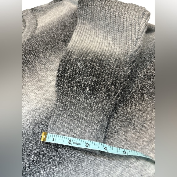 Liverpool Women's Ombré Black and White Gradient Sweater Size Large - Picture 11 of 11